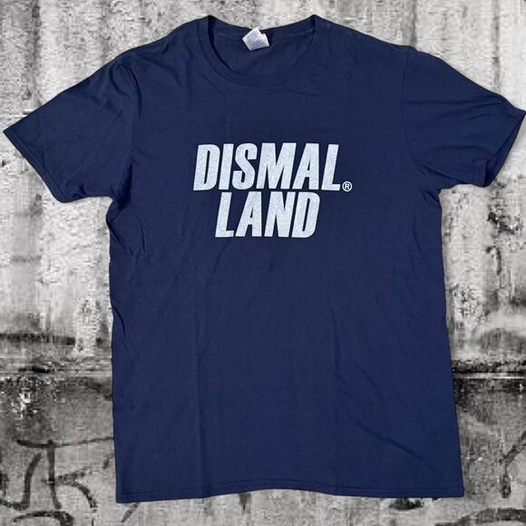 Banksy Genuine Authentic Dismaland Navy Blue Souvenir T-Shirt - Large - Rare - Picture 1 of 5